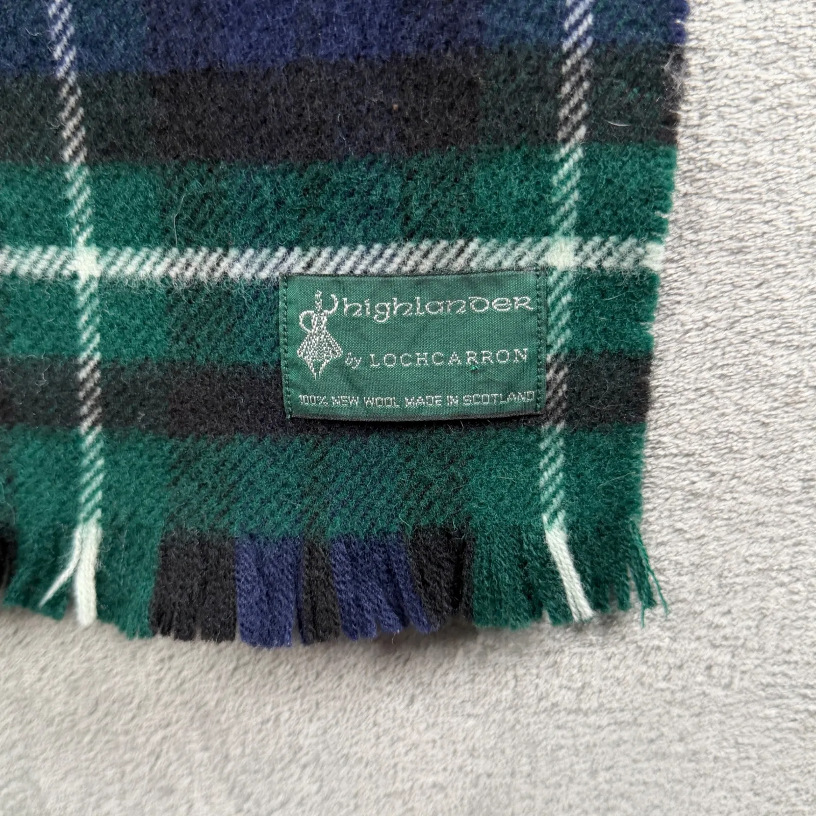 Lochcarron Highland Deer Tartan Plaid Scarf 100% New Wool Scotland Quiet Luxury Green - Image 7