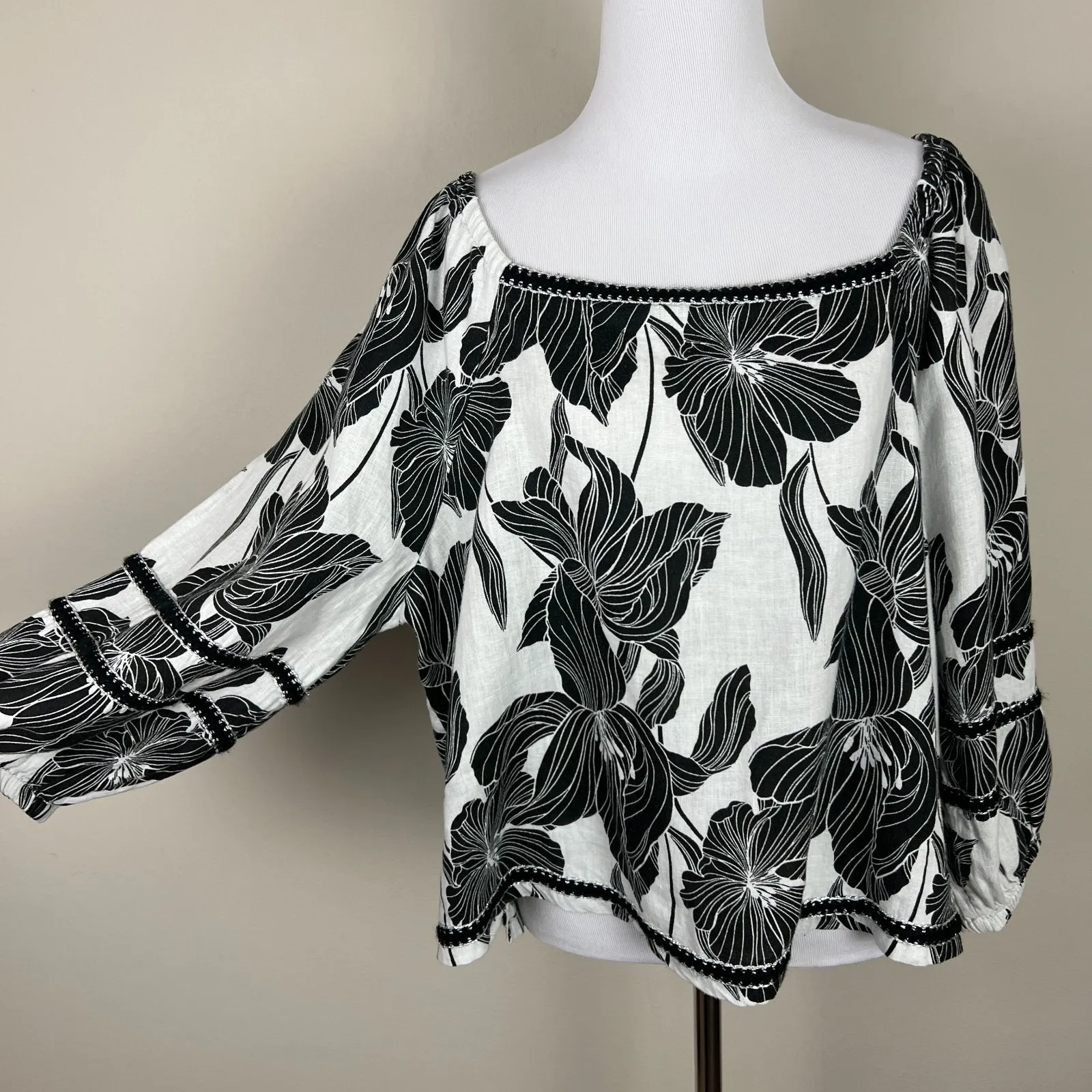 Tahari Top XL 100%‎ Linen Black White Floral Square Neck Embroidered Coastal New - Image 10