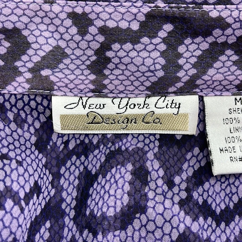 New York City Design Co. NWT Purple Silk Snakeskin Print Sleeveless Blouse Size M - Image 7