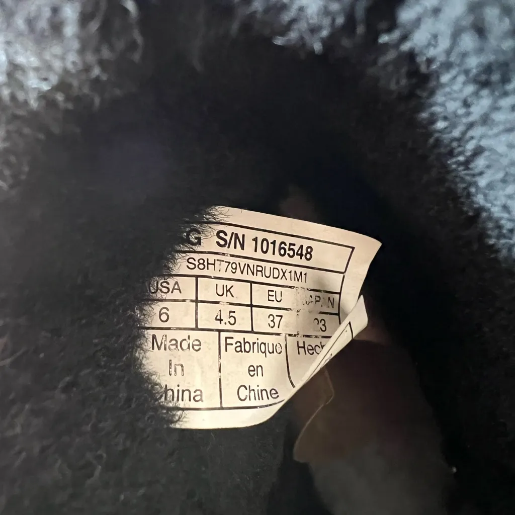 UGG Abree Zippered Mini Ankle Black Boots Shearling Suede Women’s Size: 6 - Image 8