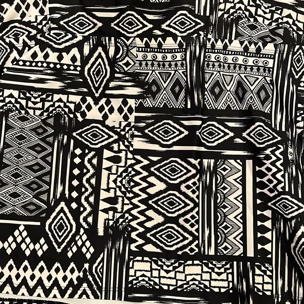 St Johnś Bay top only - Image 3