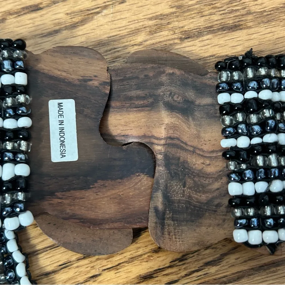 BOHO Beaded Stretchy Interlocking Wood Buckle Belt Size OS Black - Image 13