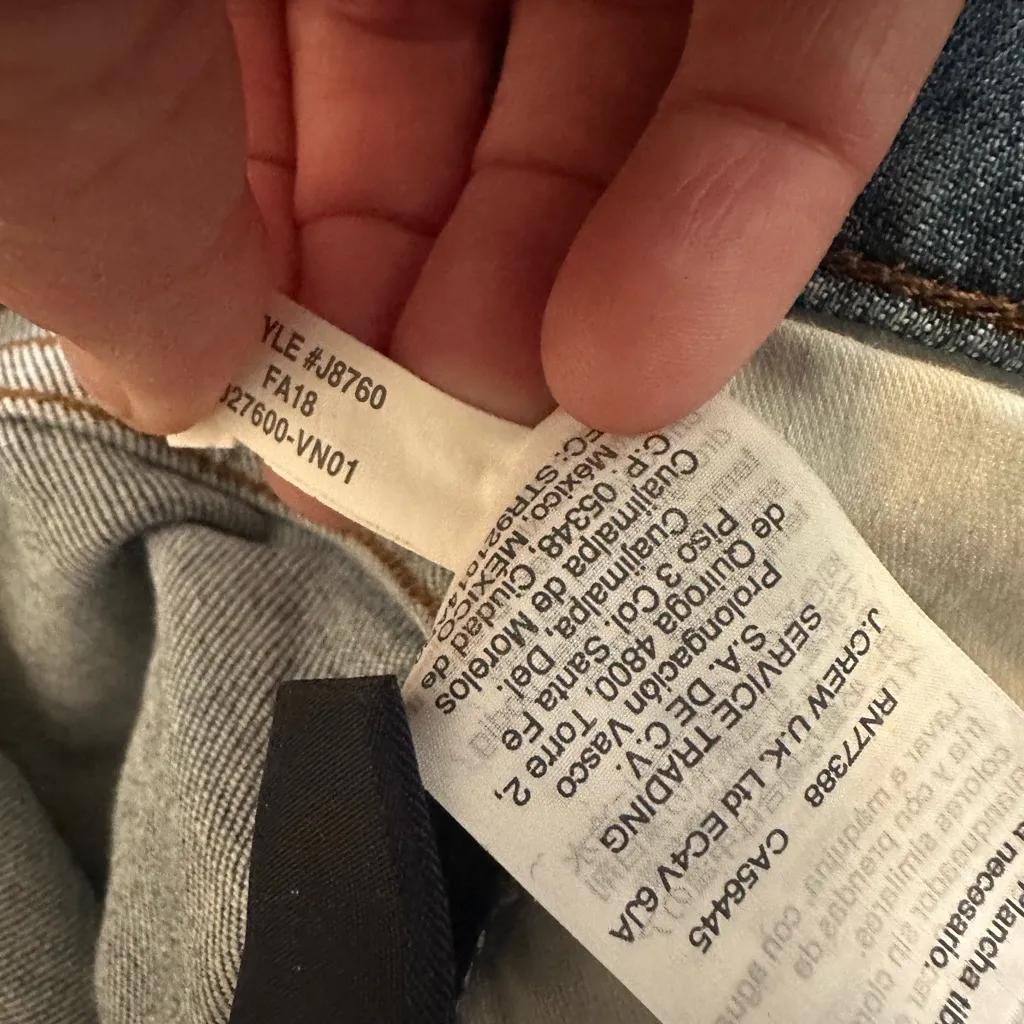 Madewell Madewell Cali Demi-Boot Jeans in Comfort Stretch: Eco Edition 29P - Image 7