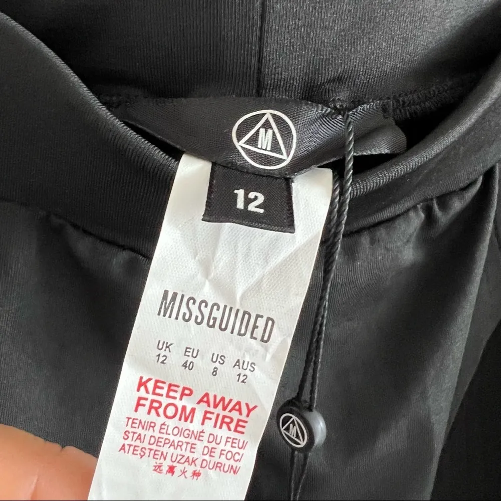 NWT Missguided Active Bondage Black Crop Legging Athleisure Workout US 8 - Image 9