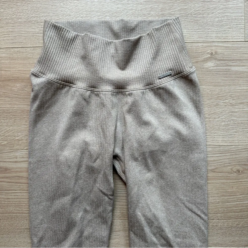 AIMN beige ribbed seamless leggings Tan - Image 2