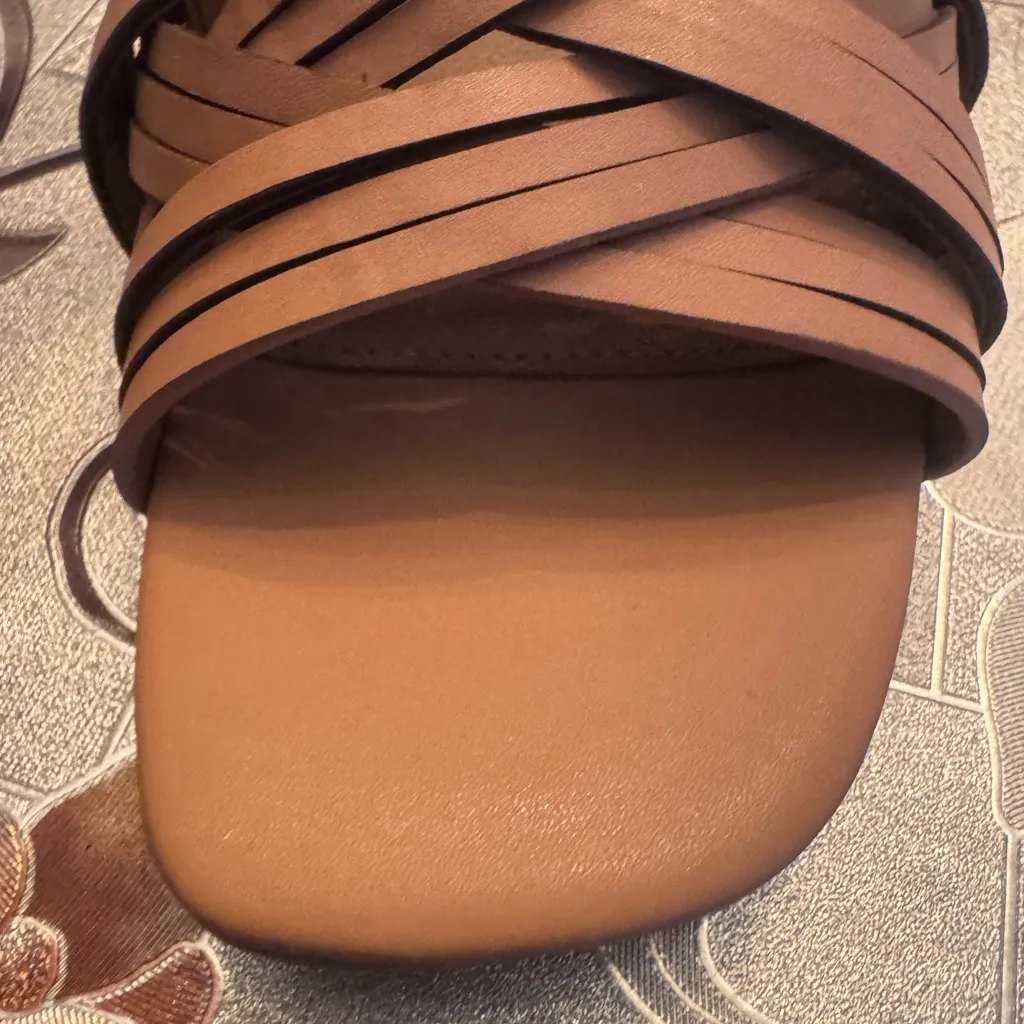 White Mountain Women's Brown Strappy Sandals - Image 5