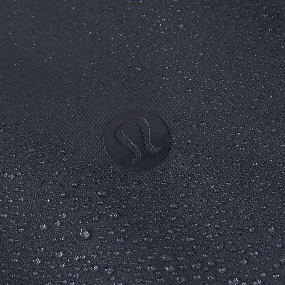 NWT Lululemon Rain Rebel Jacket / TRUE NAVY 4 - Image 9