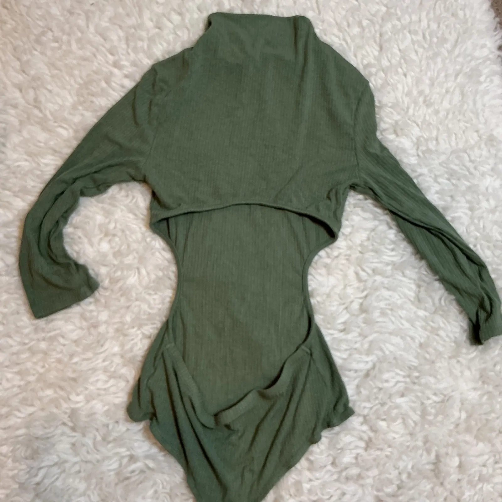 ASTR The Label Olive Green Ribbed Cutout Turtleneck Bodysuit Long Sleeve Size S - Image 5