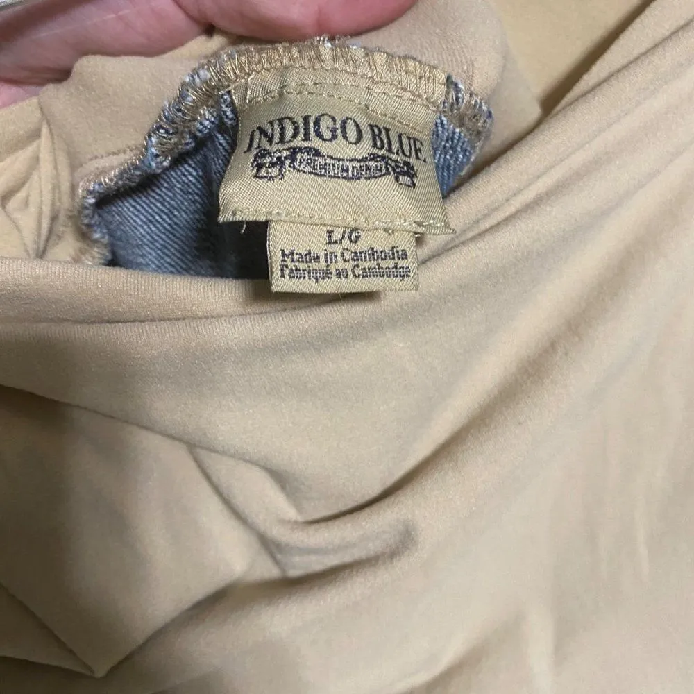 Indigo Blue Maternity Capri denim blue jeans. Panel provides gentle back suppor Size undefined - Image 4