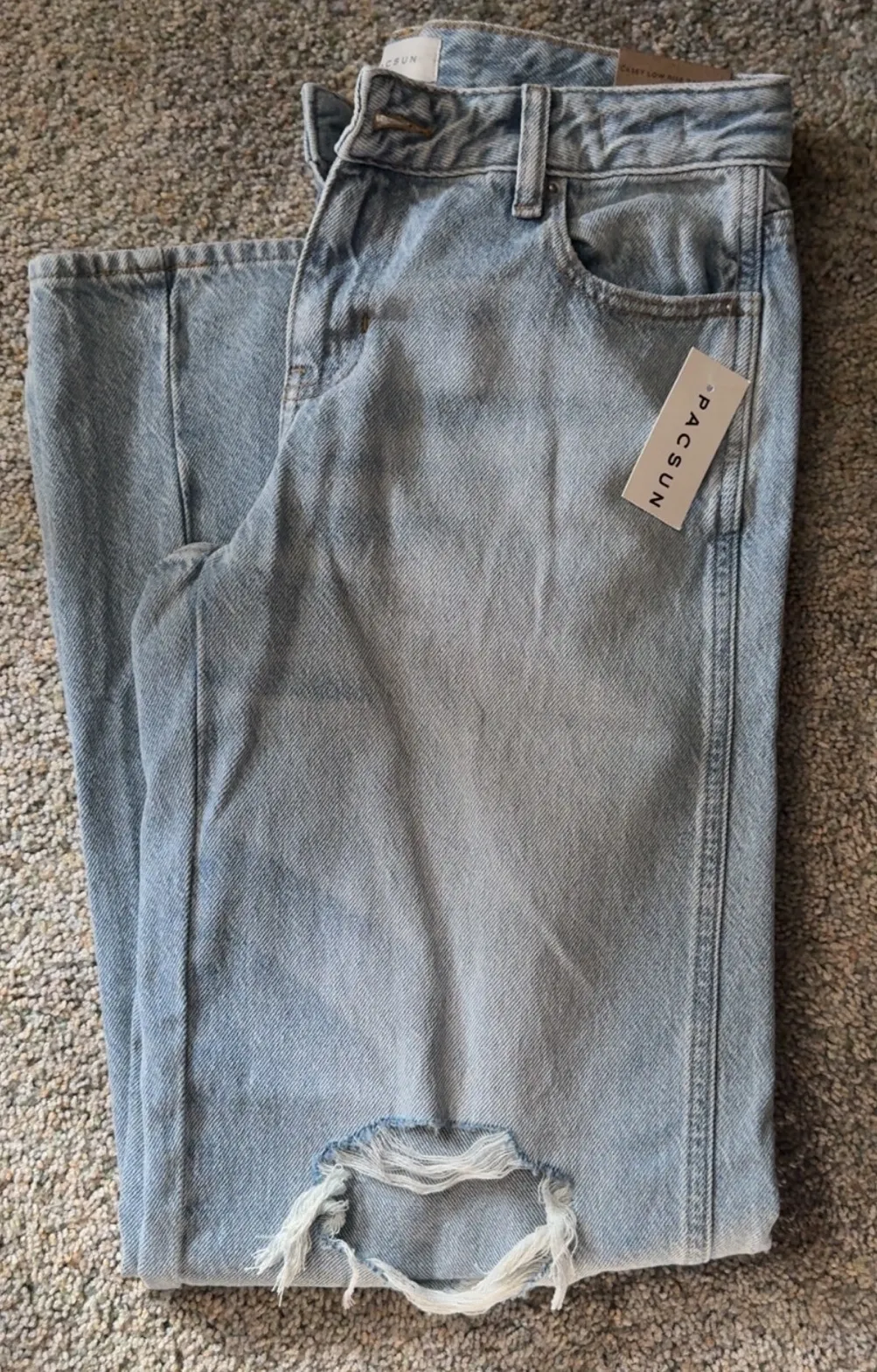 Low Rise Baggy Jeans - Image 5