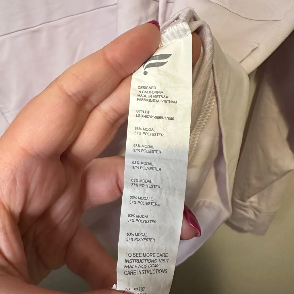 fabletics athletic hoodie sweatshirt size large - Image 2