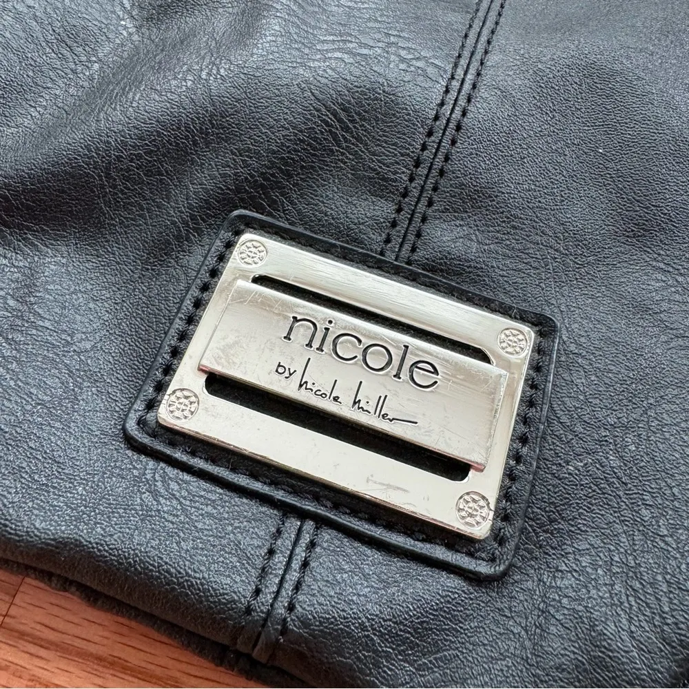 Nicole by Nicole Miller women’s black leather Bag - Image 10
