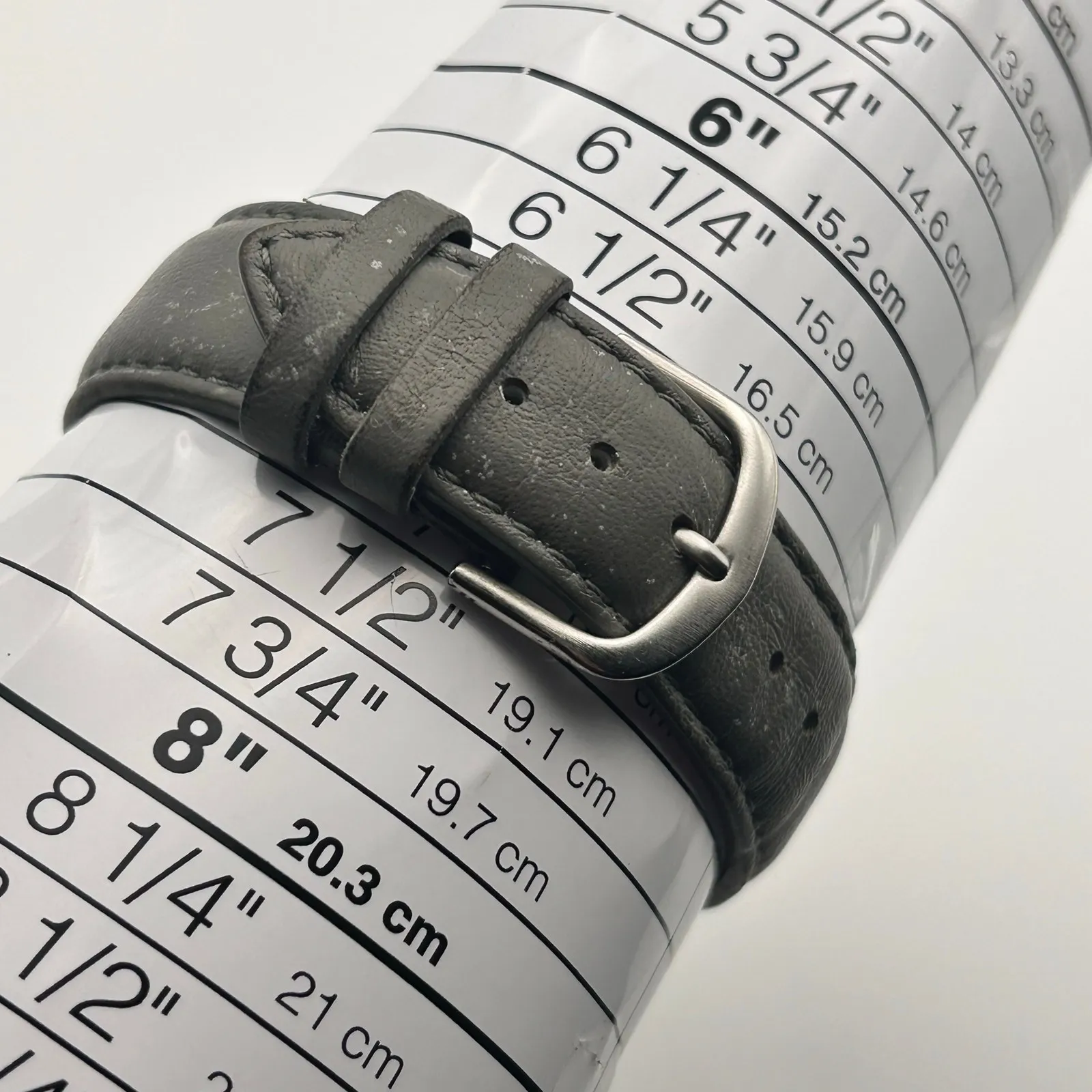 Tokyo Bay Silver Tone Gray Leather Women’s Minimalist Watch Working New Battery - Image 7