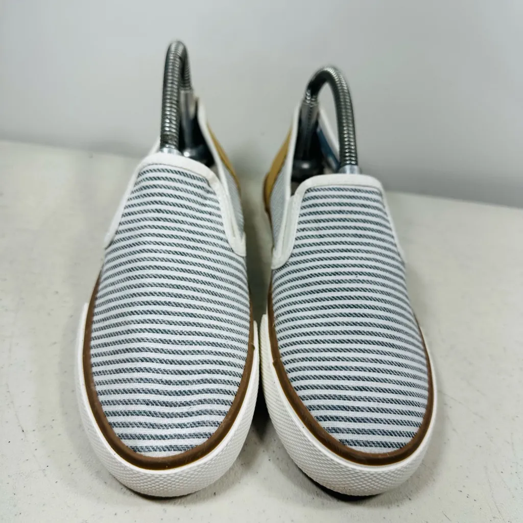 Tommy Bahama Women’s 6,5 Gray White Stripes Slip On Sneakers Shoes Loafers boat - Image 2