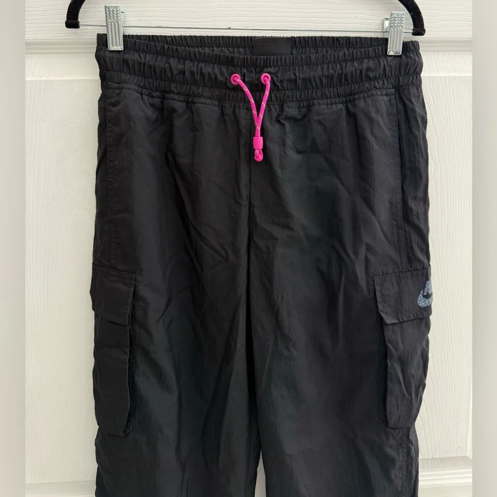 Nike Sportswear Icon Clash Womens Pants Black Fire Pink size small - Image 3