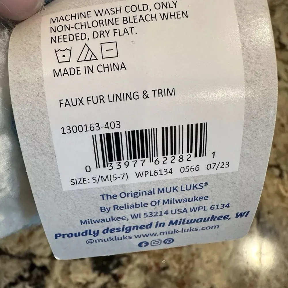 New MUK LUKS Women's Pom Ballerina Slippers Lukees Size S/M 5 - Image 5