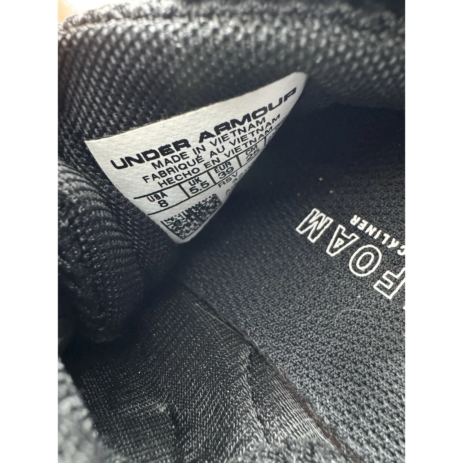 Under Armour Charged Assert 10 Black Running Shoes Women’s Size 8 Sneakers - Image 8