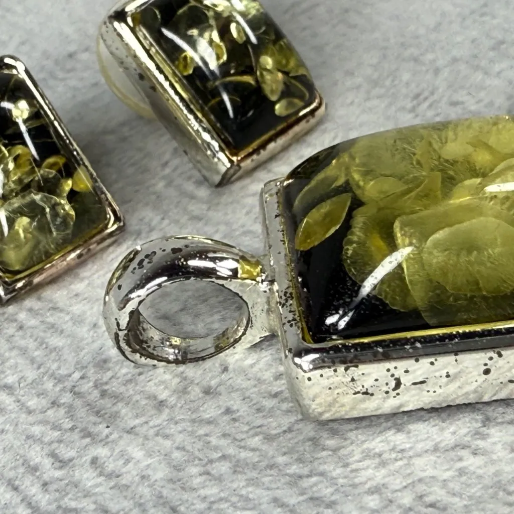 Floral Jewelry Pendant Pierced Earring Set Green Color Center Silver - Image 5