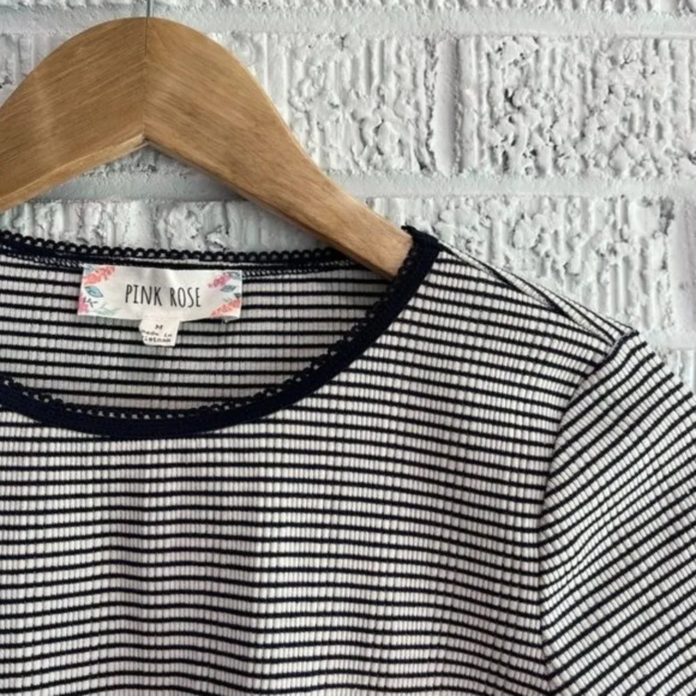 Pink Rose Women's Medium Navy Stripe Baby Tee Cropped Top Lace Detail - Image 4