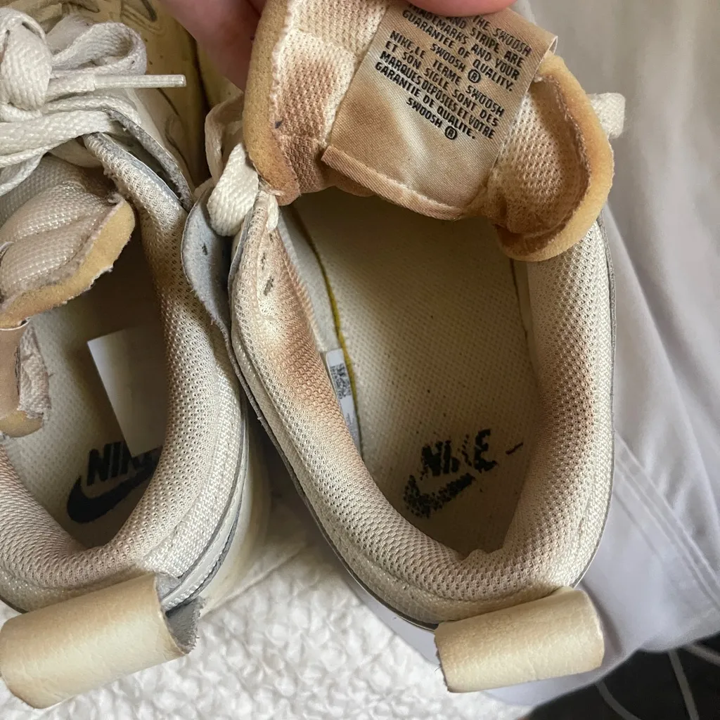 Nike dunk low disrupts coconut milk (women’s size 7) - Image 7