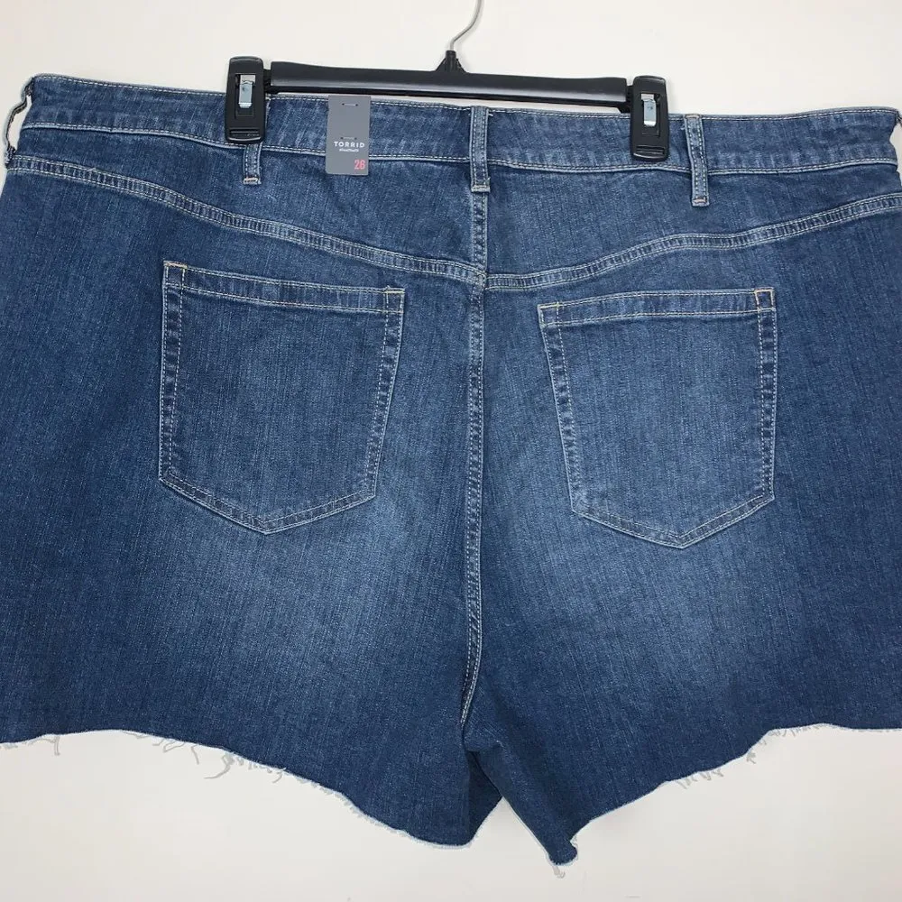 NWT Excellent Torrid Denim Shorts Size 26 - Image 5