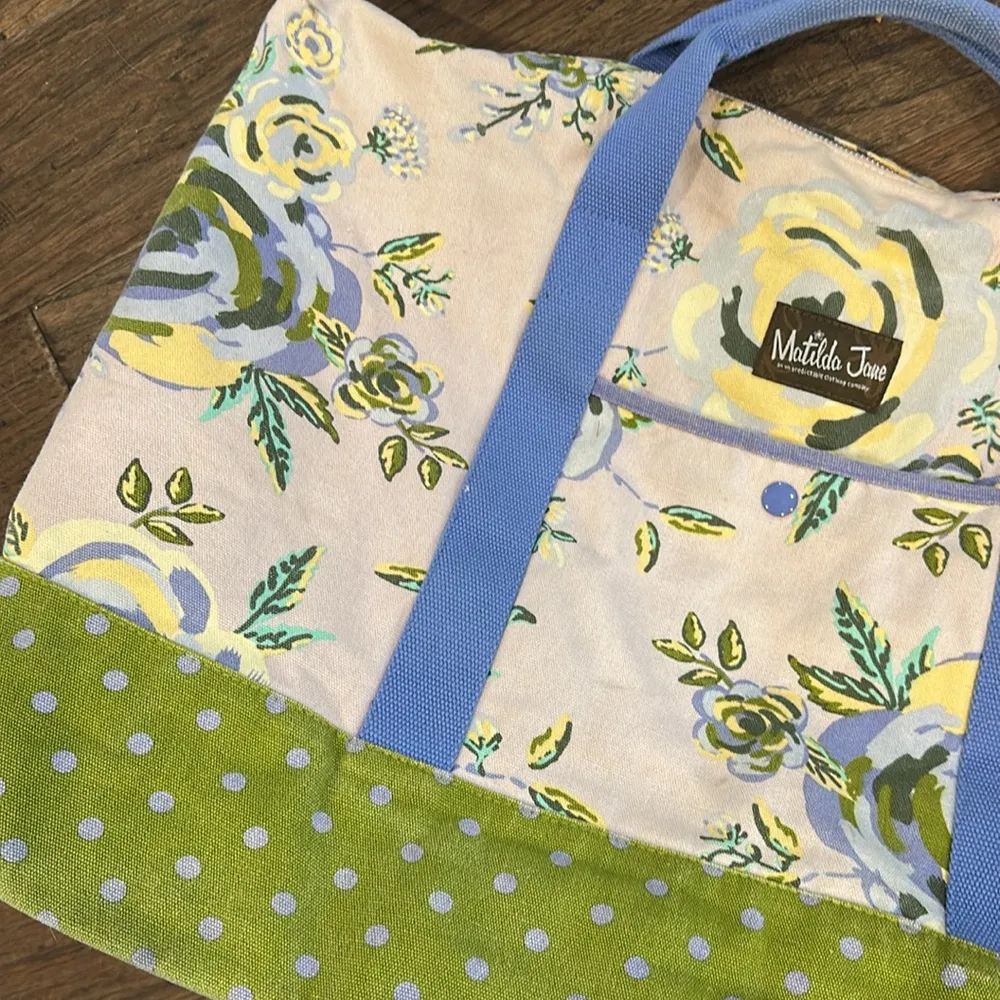 overnight weekender luggage bag tote floral print butterfly liner - Image 5