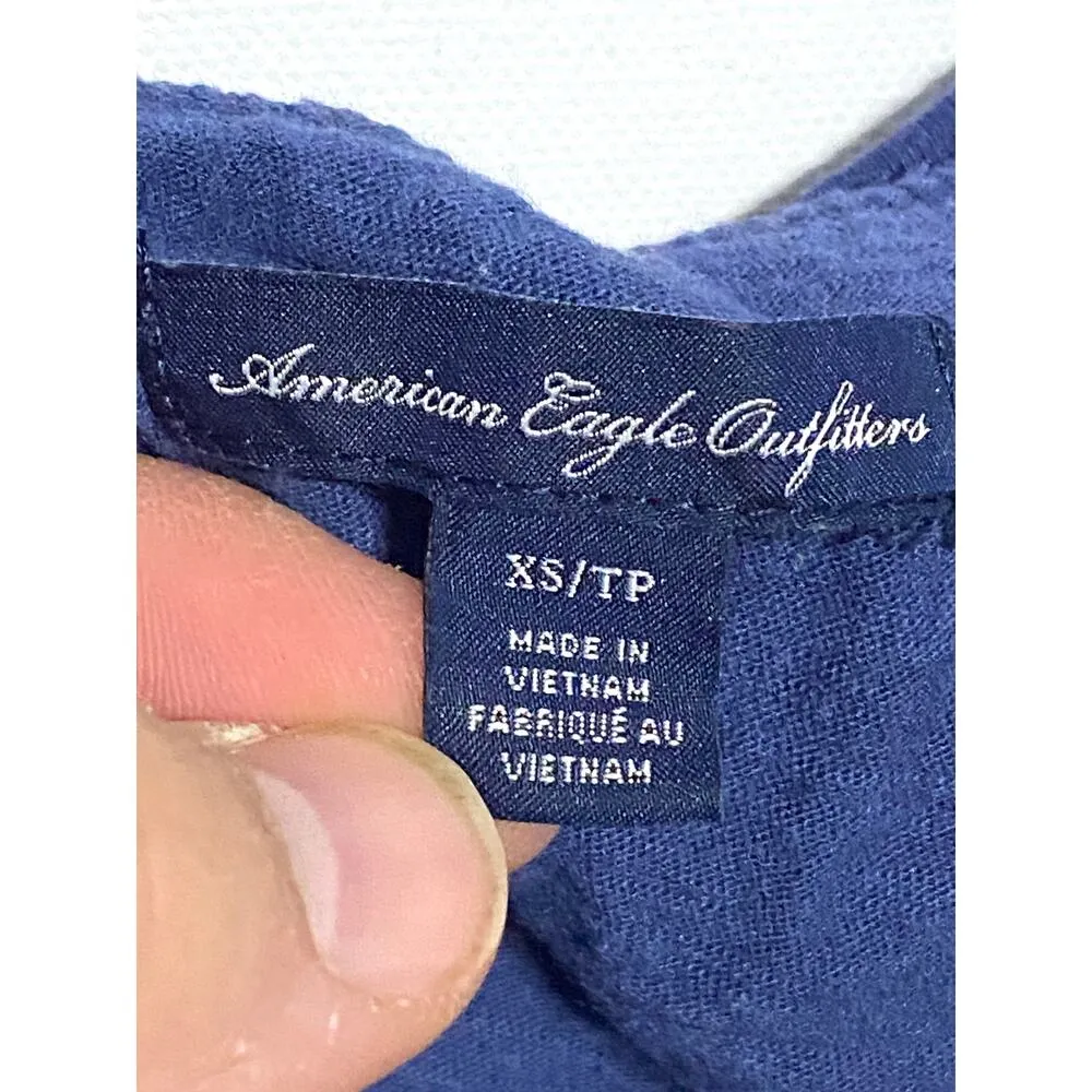 American Eagle Blue Pink Shirt With Bow Tie Aztec Accent Womens XS Stretch - Image 4