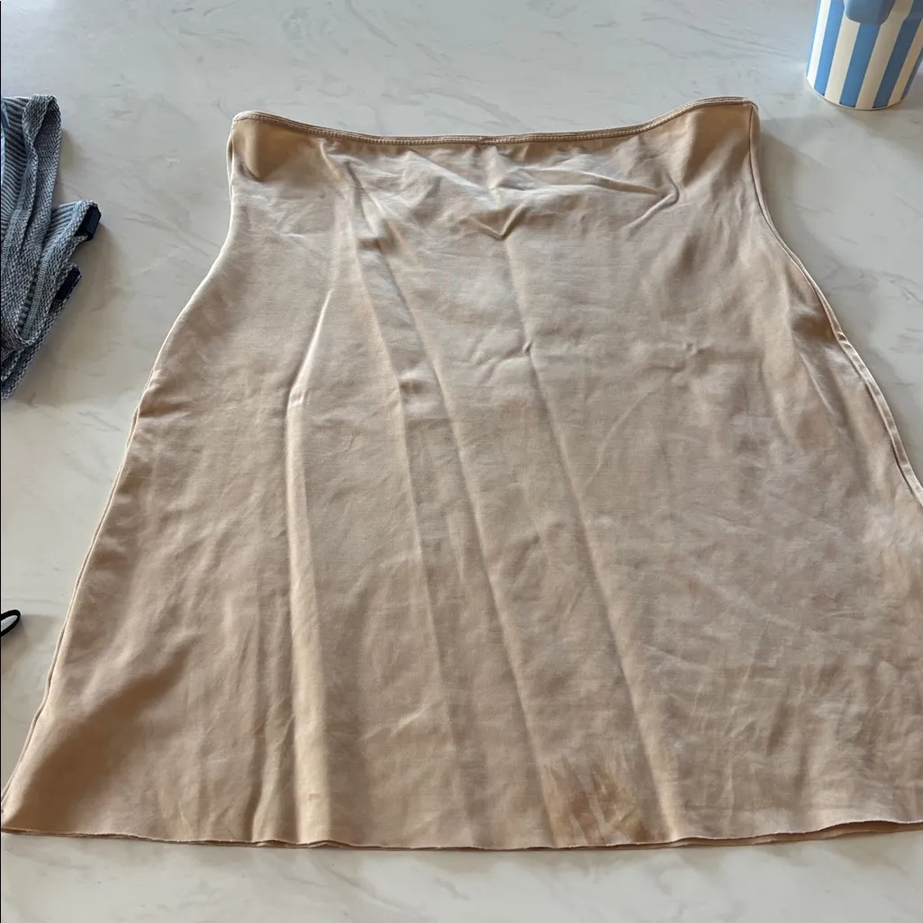 SPANX Beige A-Line Shapewear Skirt - Image 4