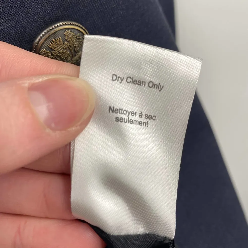 Talula Aritzia Blazer Wool Blend Navy Blue 2 Buttons Gold Crest Womens 10 - Image 8