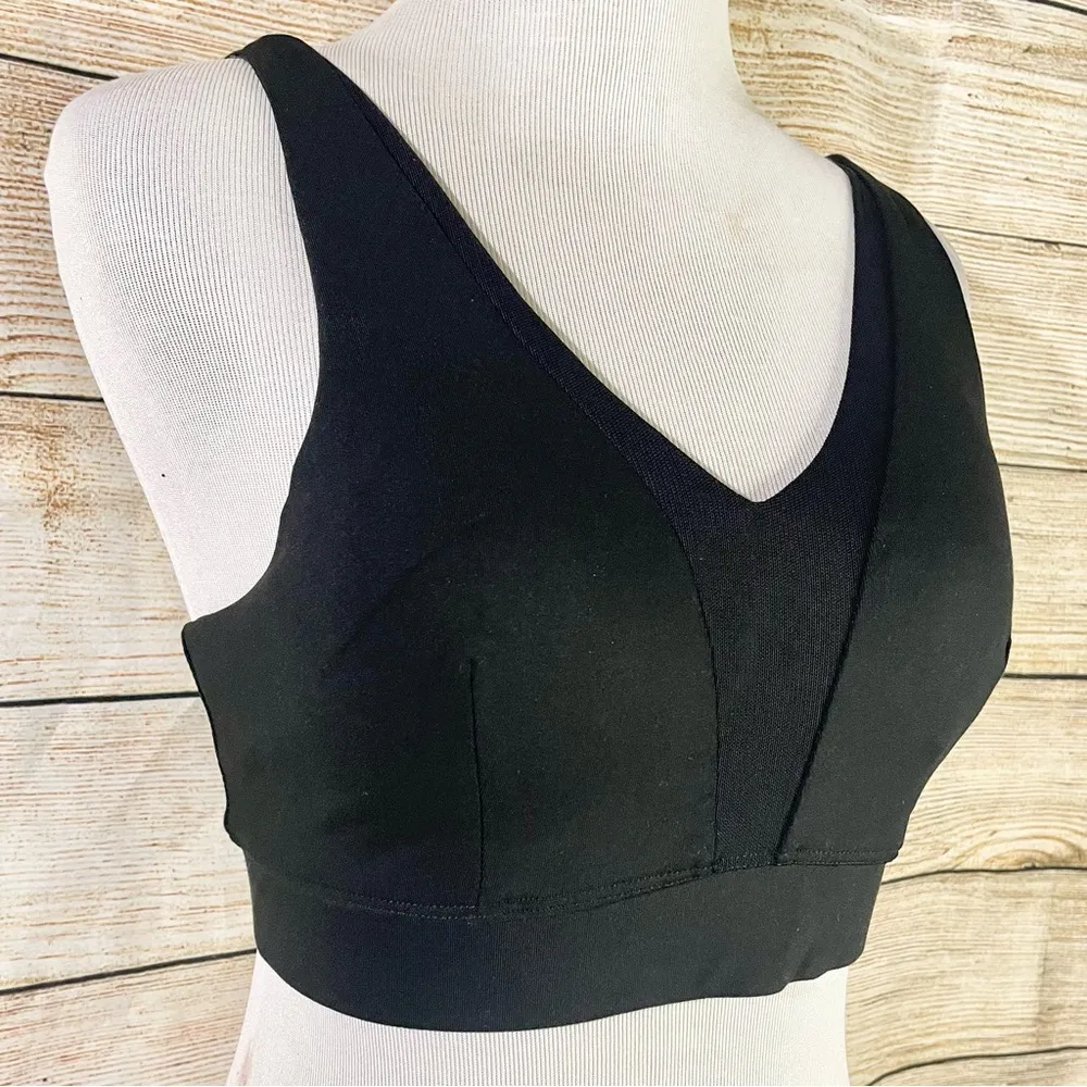 Sports bra mesh insert double crisscross back stretchy Size Small Black - Image 11