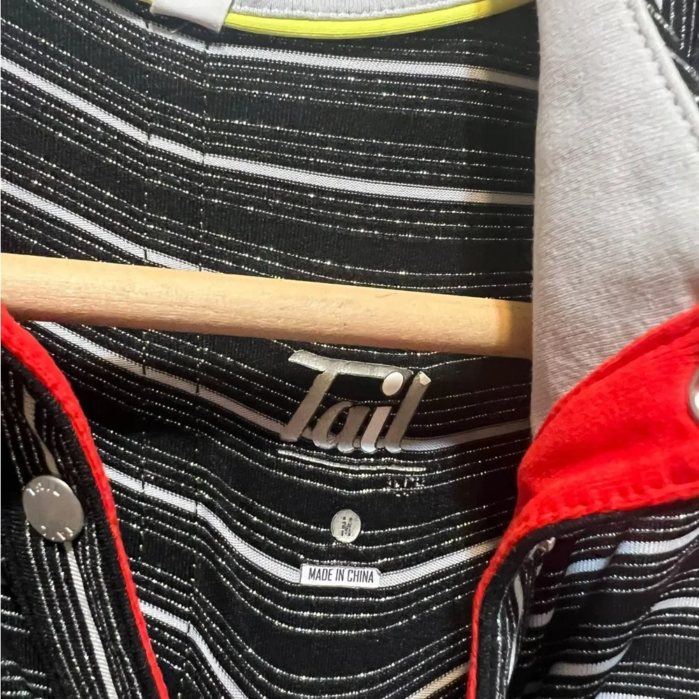 Tail Black white Stripe Henley Snap golf polo tank Top Size Medium - Image 5