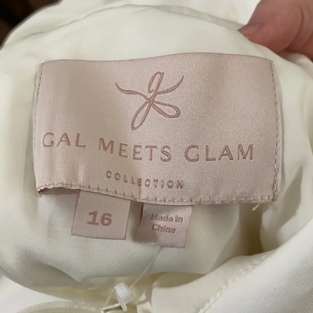 Gal meets glam white Emma ruffled mini dress sz 16 - Image 11