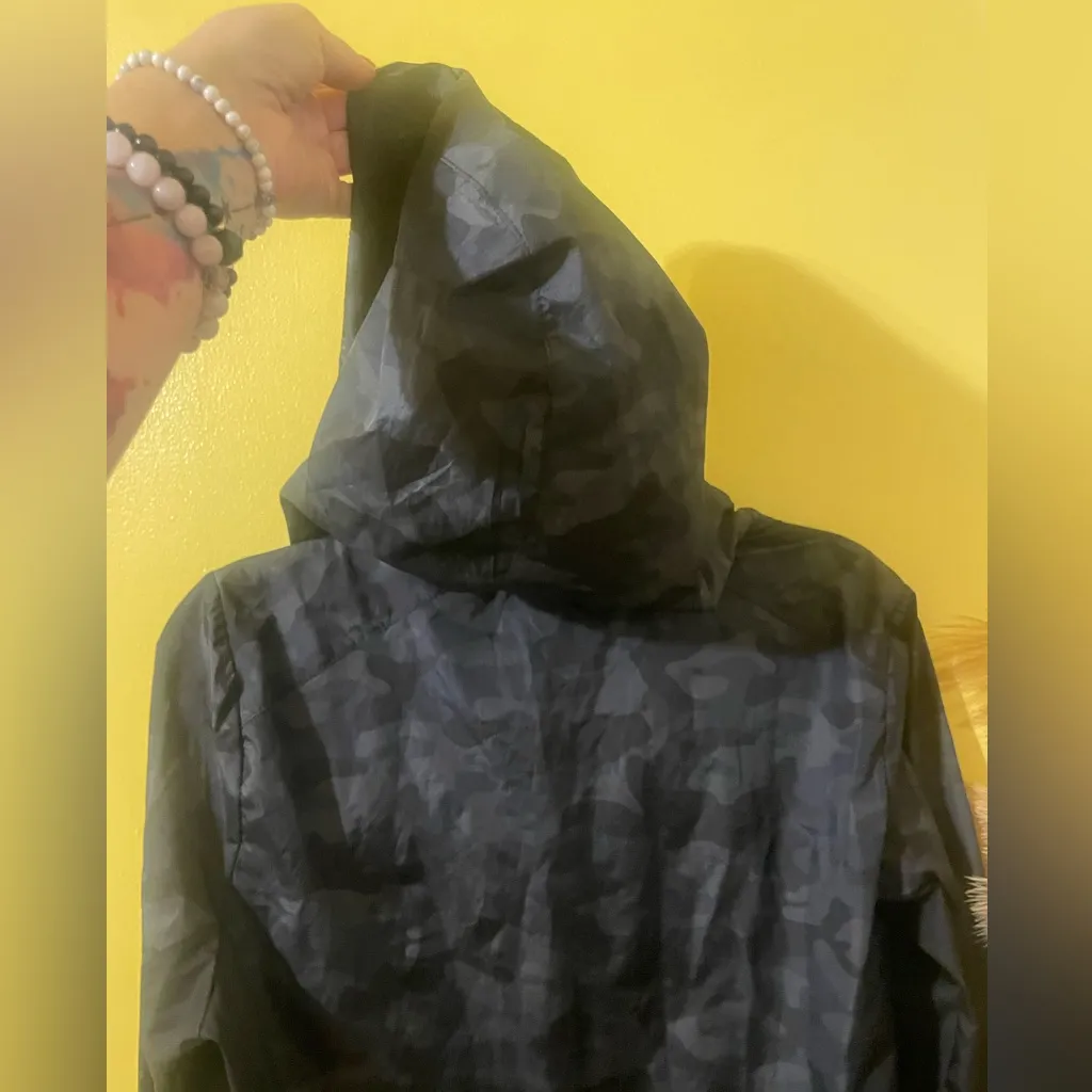 Danskin Now Women's Dark Camouflage Utility Jacket Black Size M - Image 4