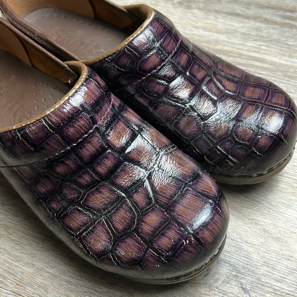 Sanita Clogs Size 37 (US 6.5) Purple - Image 4