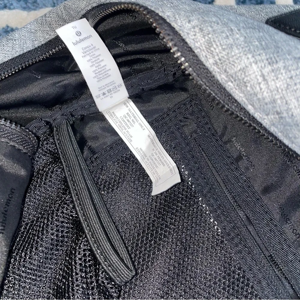 Lululemon City Adventurer Backpack II *17L Heathered Black - Image 11