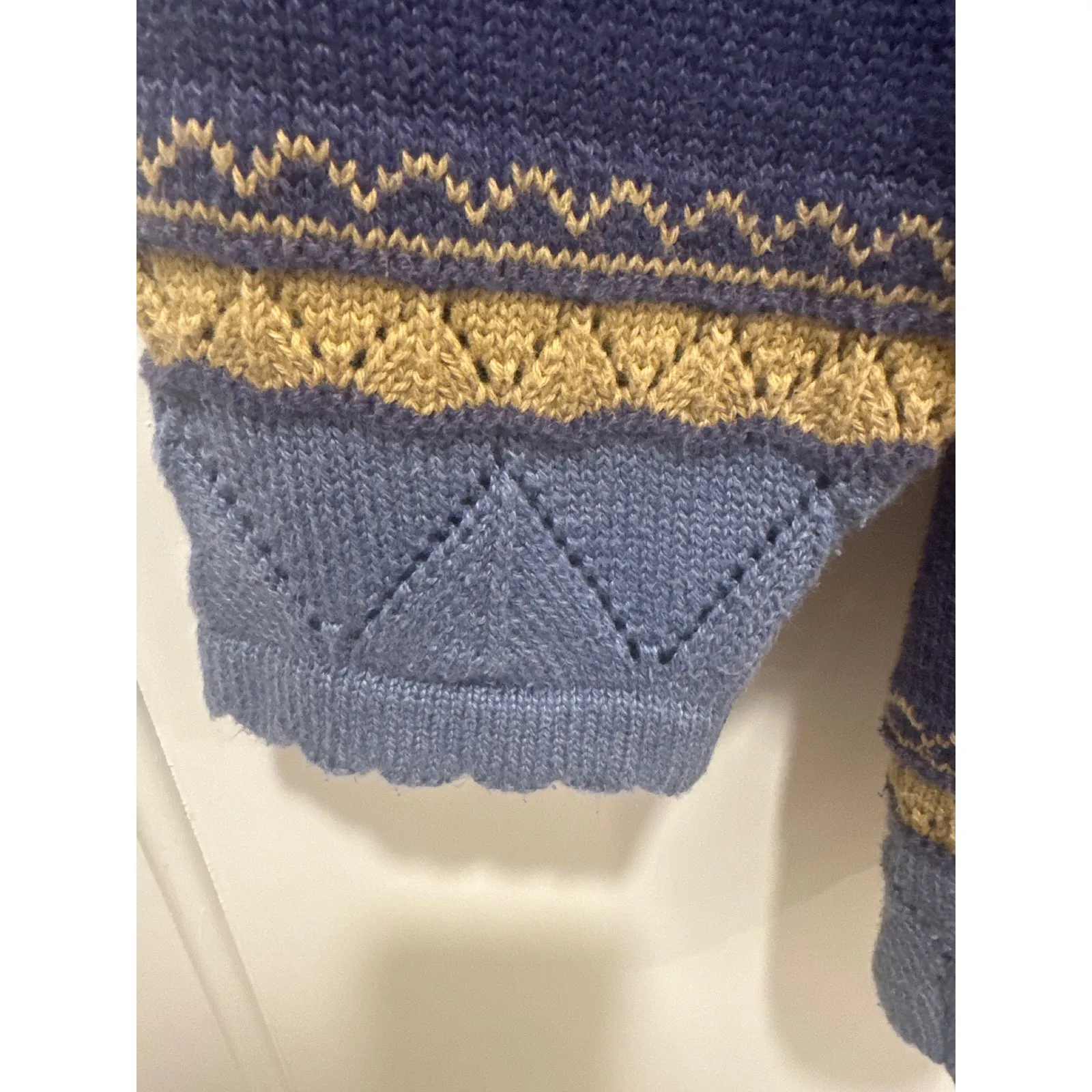 Acorn Vintage Floral Knit Sweater Great Britain Blue Red Gold Large cottagecore - Image 4