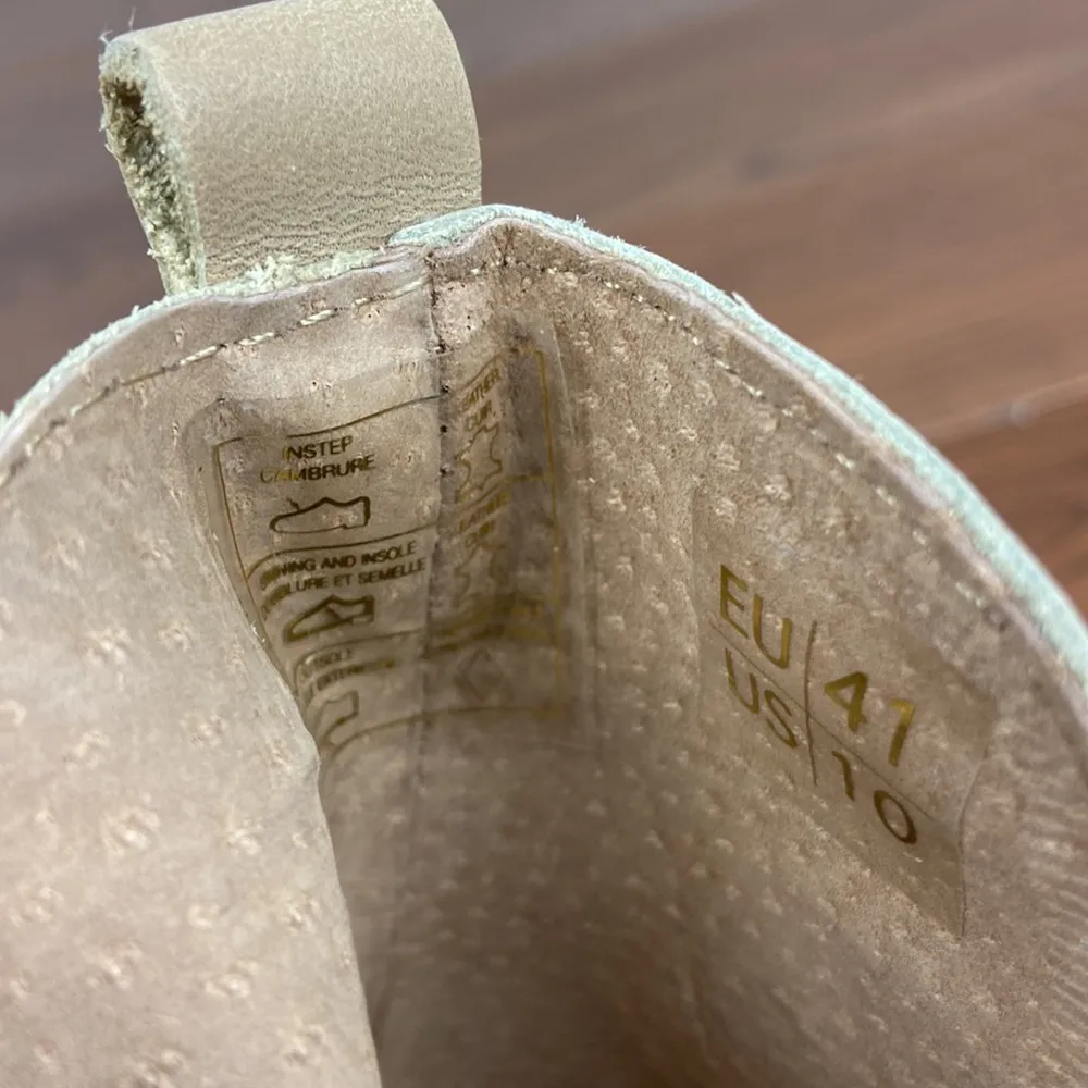 Musse & Cloud - Caila Leather Perforated Festival Ankle Booties in Taupe Sz 10 - Image 12