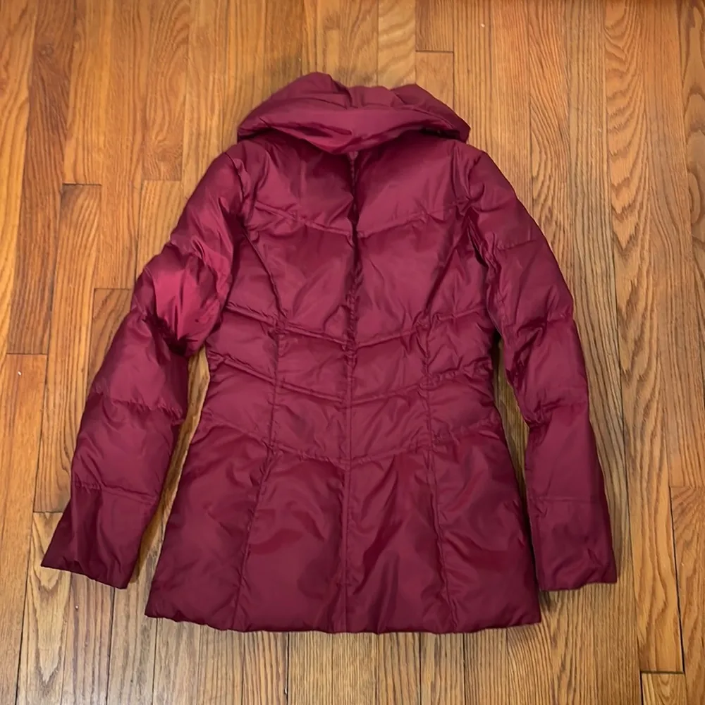 MARC‎ New York Hooded Puffer Jacket Coat Burgundy size XS - Image 2