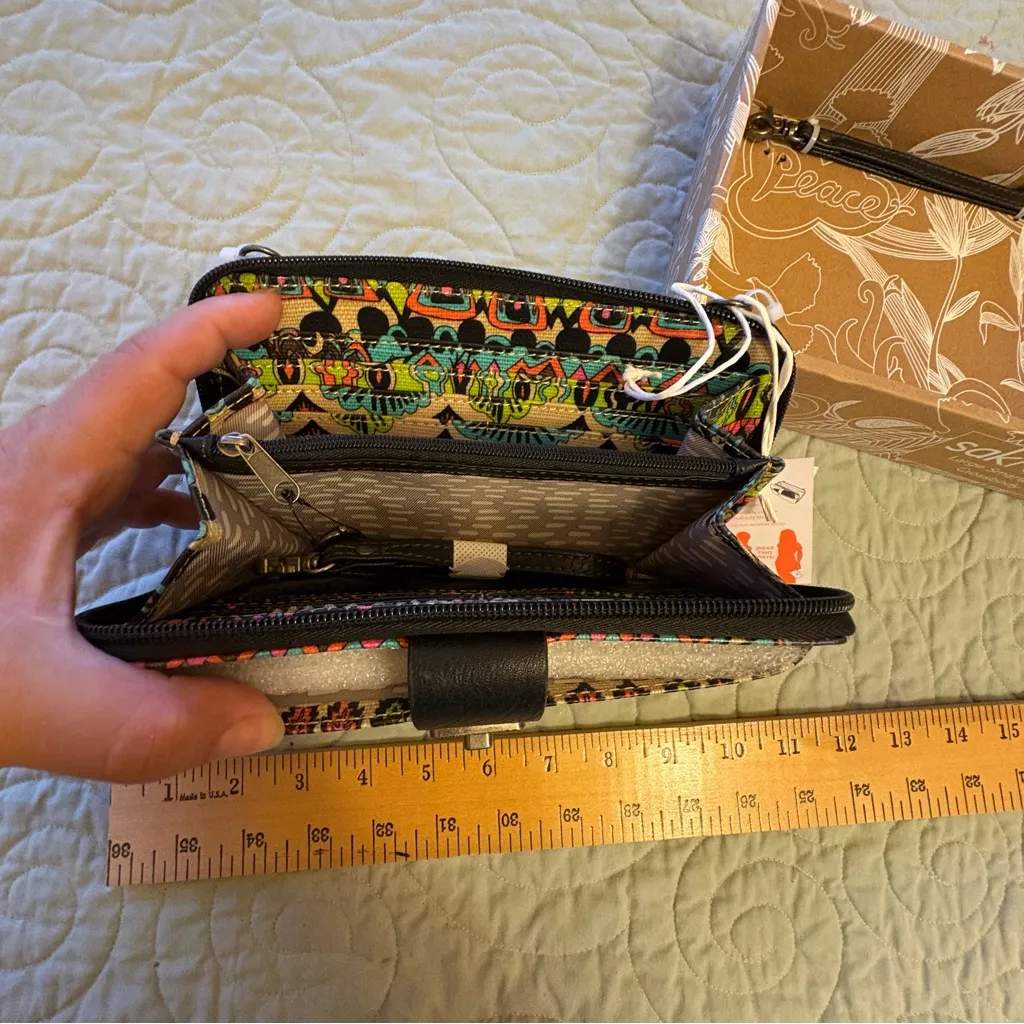 Sakroots Multicolor Patterned Wristlet - Image 5