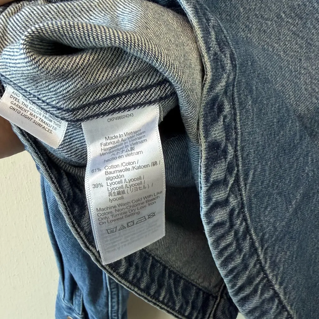 Madewell Denim Semi Crop Shacket - Image 8