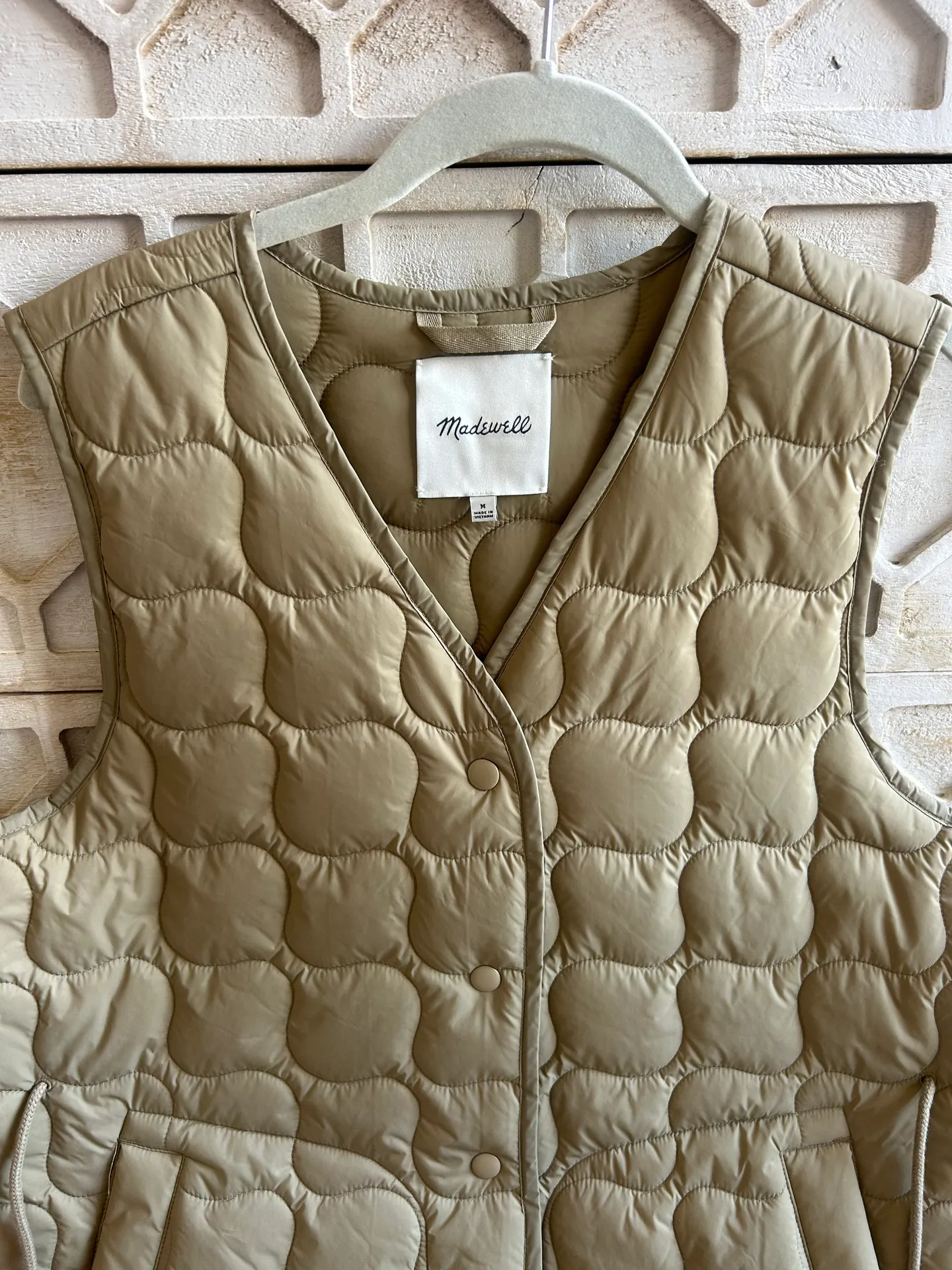Madewell Like new  Quilted Oversized Puffer Vest - Image 3