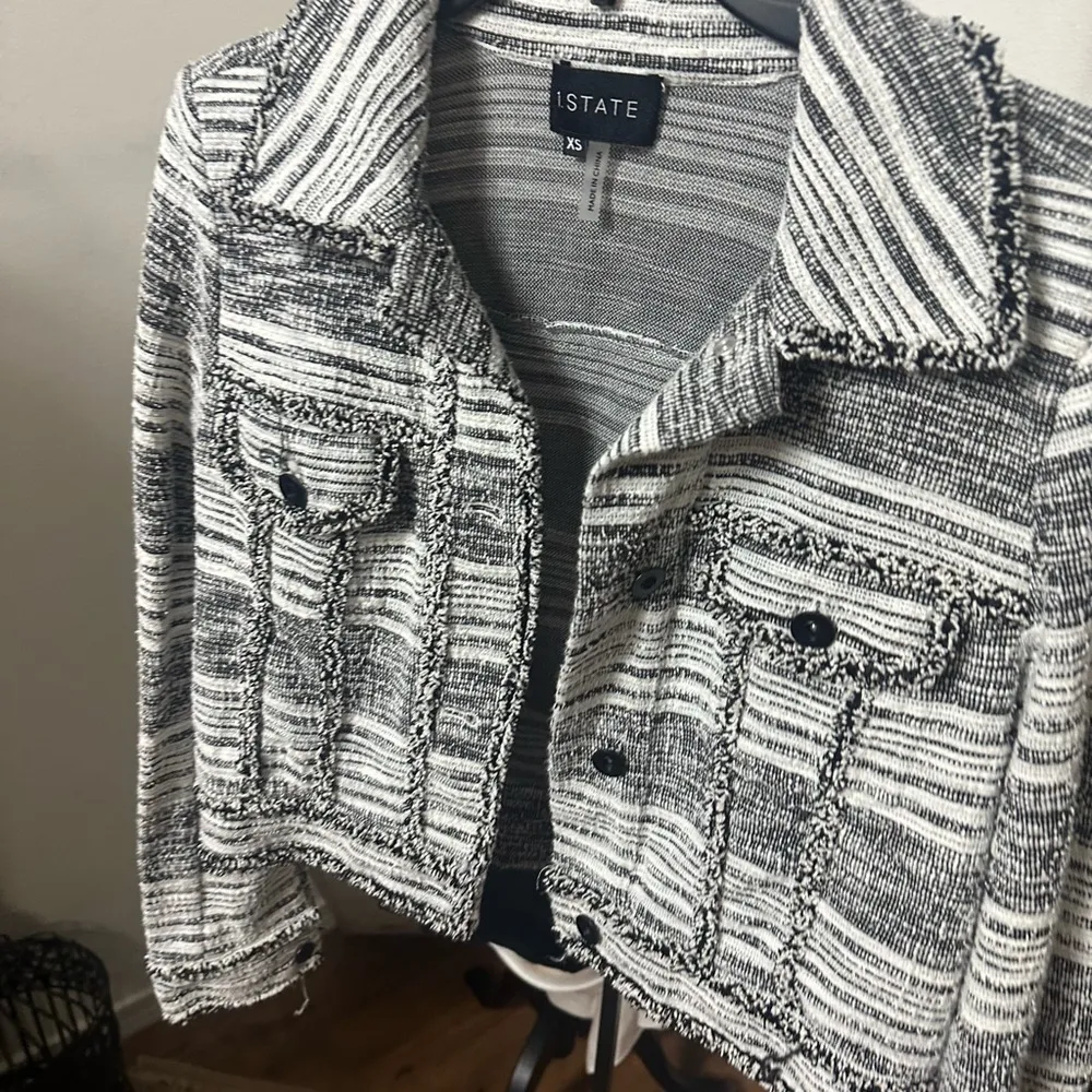 One State Cropped Shacket Blazer Size Small - Image 5