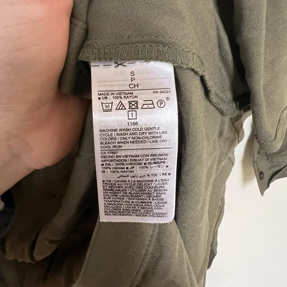 Old Navy Olive Shift dress Women’s Small - Image 3