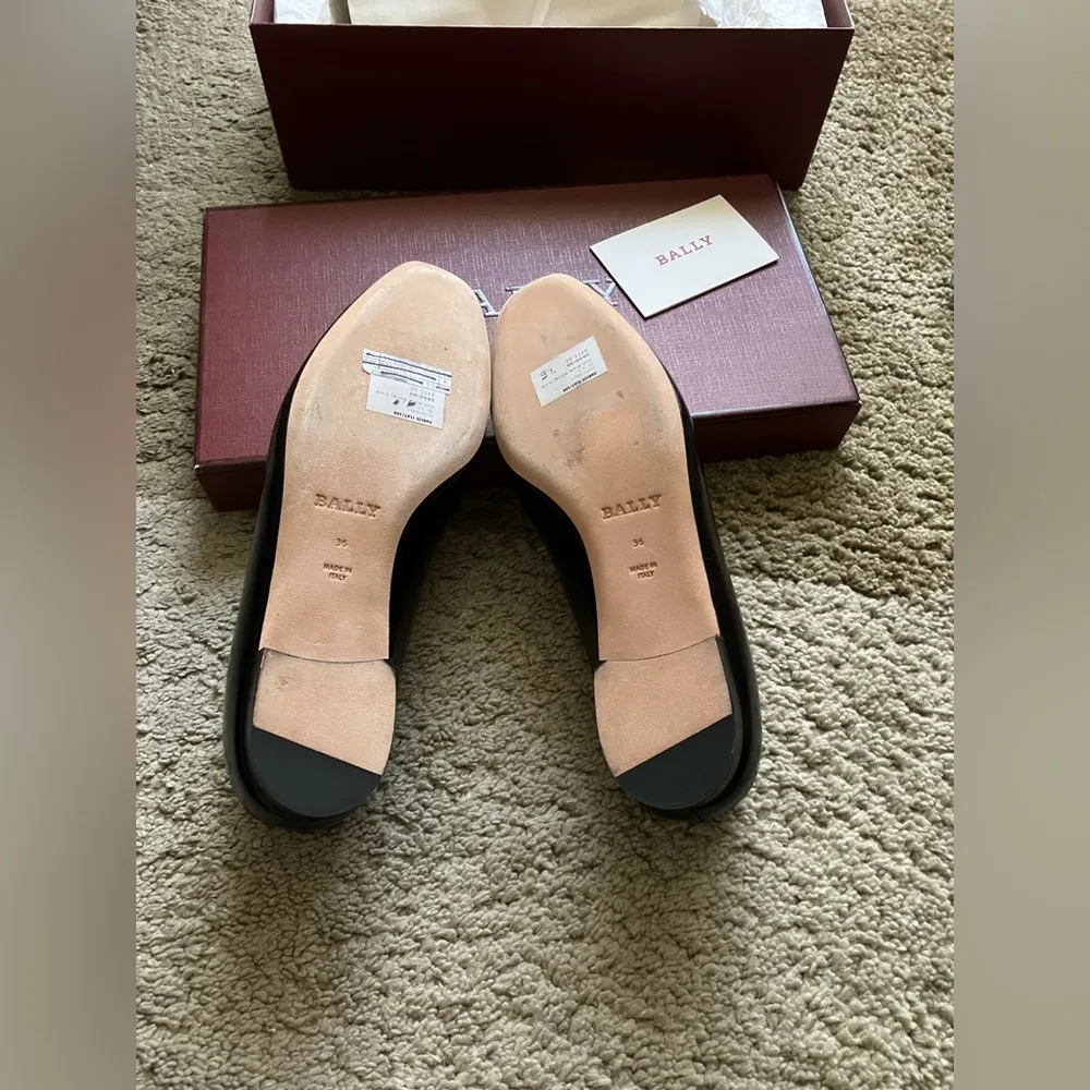 Bally Darcie Loafers Flats Black Bovine Patent Leather Size 36/5.5 - Image 10
