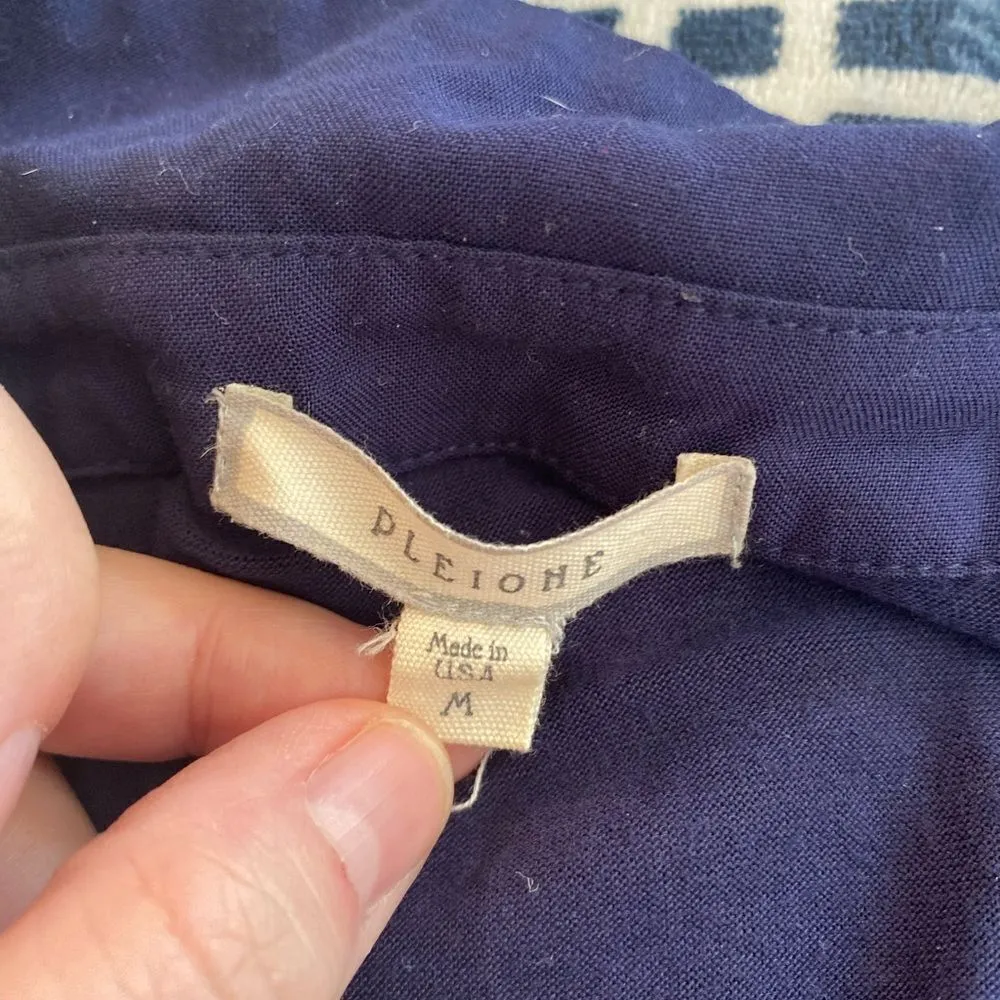 Pleione navy blue long sleeve top size medium - Image 3