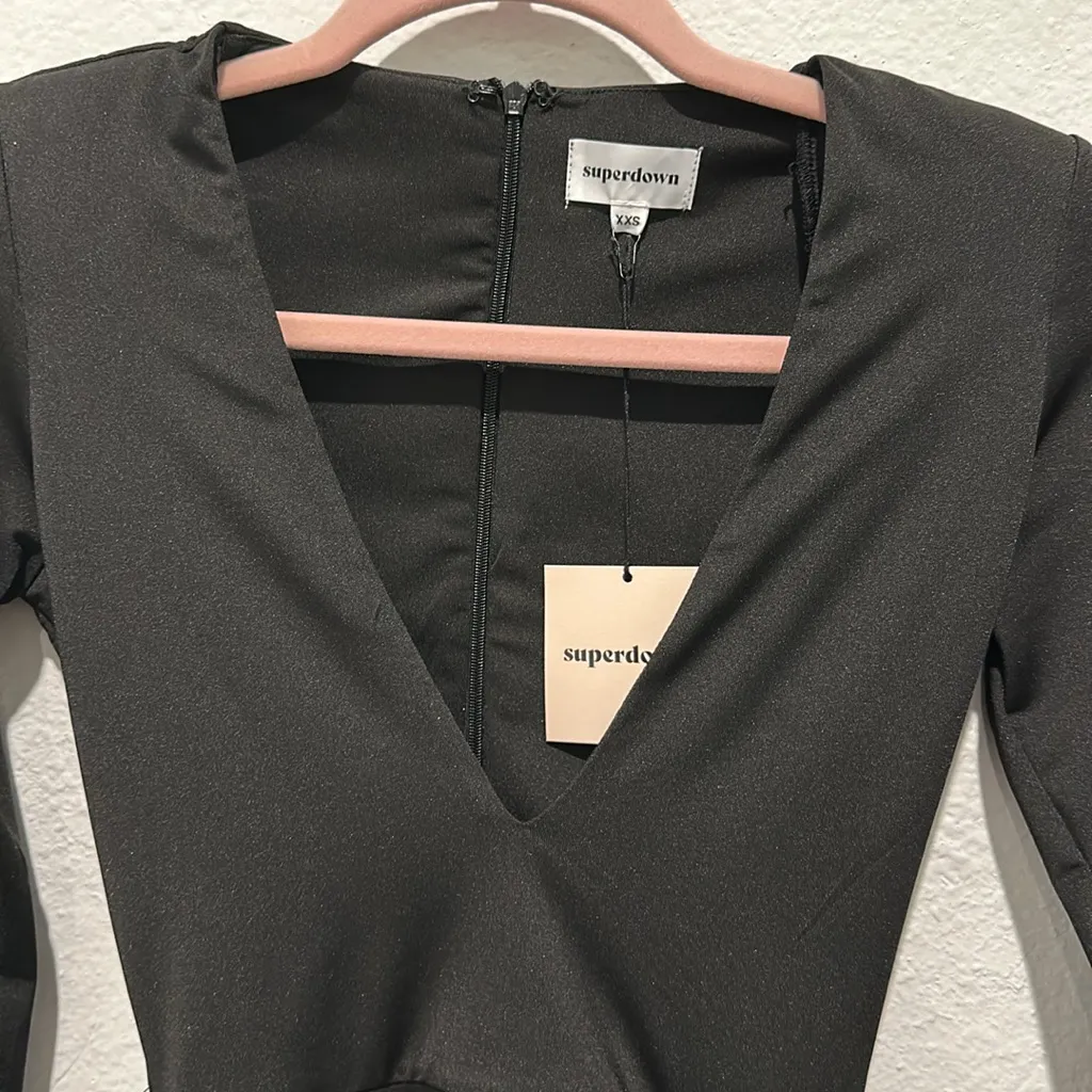 Superdown Deep V Mini Dress Little Black Dress LBD Martyna NWT Size XXS - Image 5
