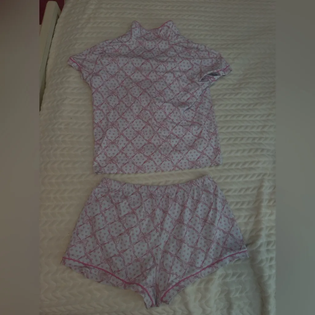 Roller Rabbit x LoveShackFancy Baby Bow Heart pajama set - Image 3
