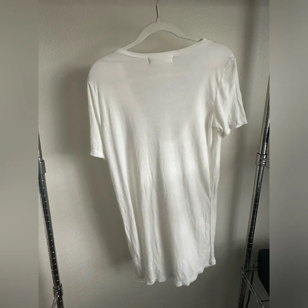 PROJECT SOCIAL T & URBAN OUTFITTERS White V - Image 2