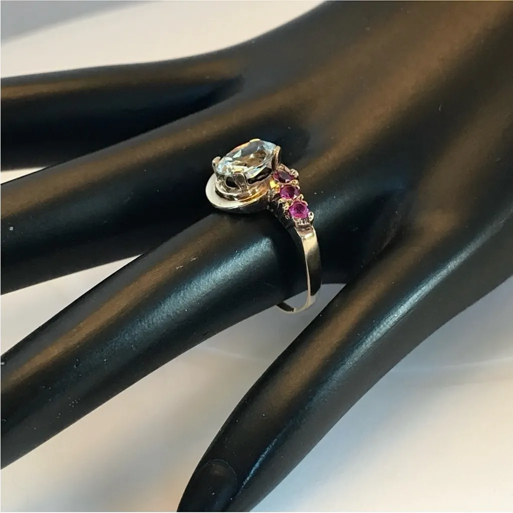 10K SOLID YELLOW GOLD AQUAMARINE AND RUBY RING (7.5) Blue - Image 10