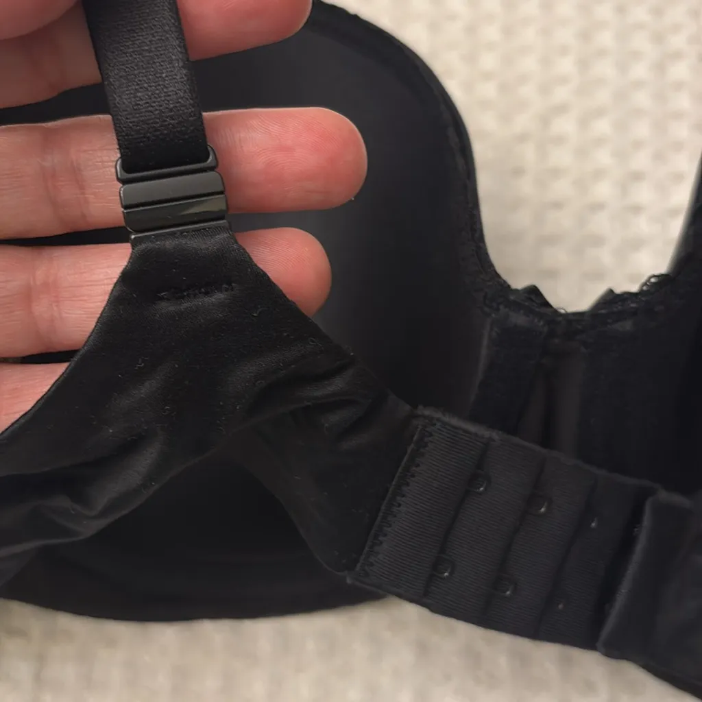 NEW! $50 VICTORIA’S SECRET 34F 3D Lightly Lined Demi Bra BLACK Padded Underwire - Image 6